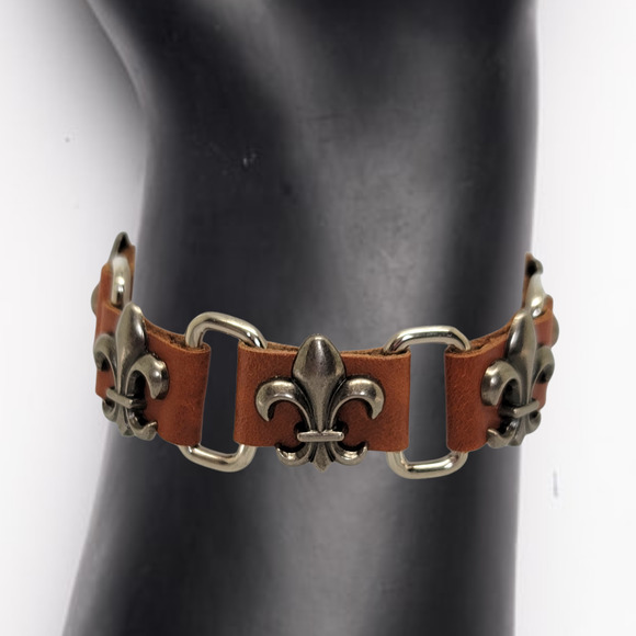 Unisex Tan Leather Link Fleur De Lis SilverTone Buckle Bracelet Adjustable Size - Picture 6 of 7